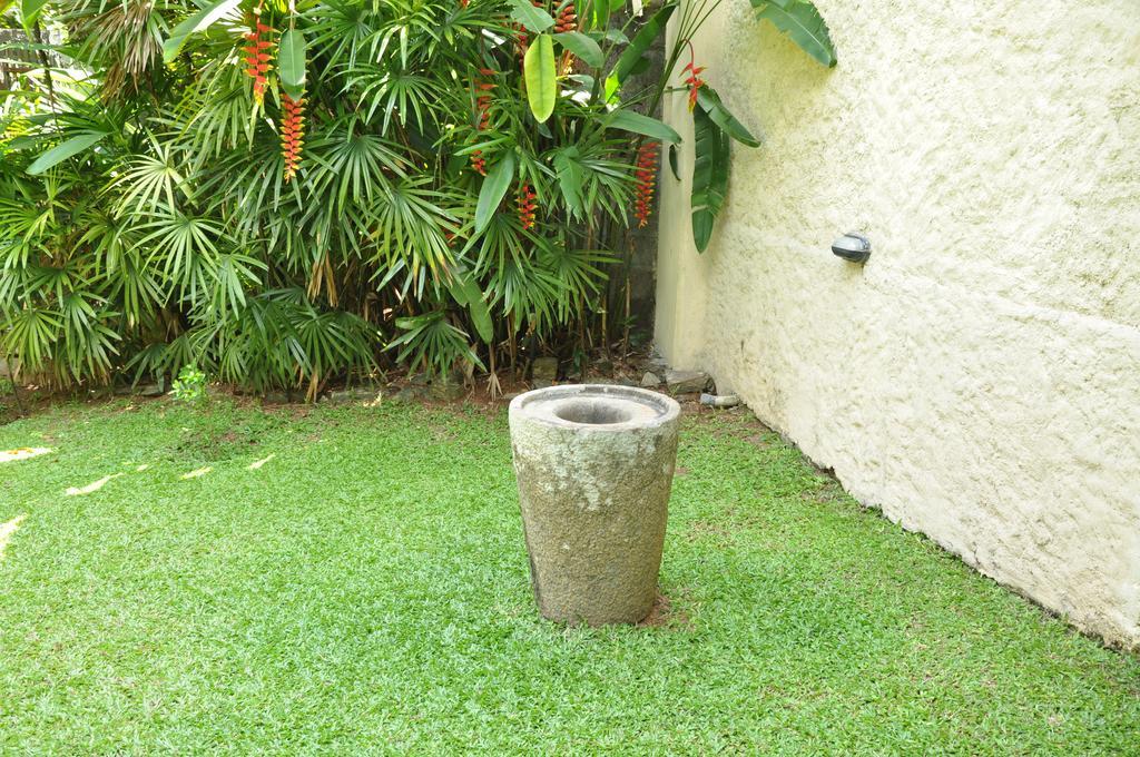 Bangalawa Bed & Breakfast Nawala Ngoại thất bức ảnh