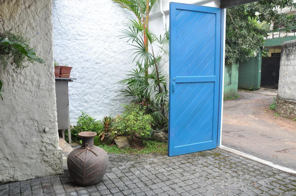 Bangalawa Bed & Breakfast Nawala Ngoại thất bức ảnh